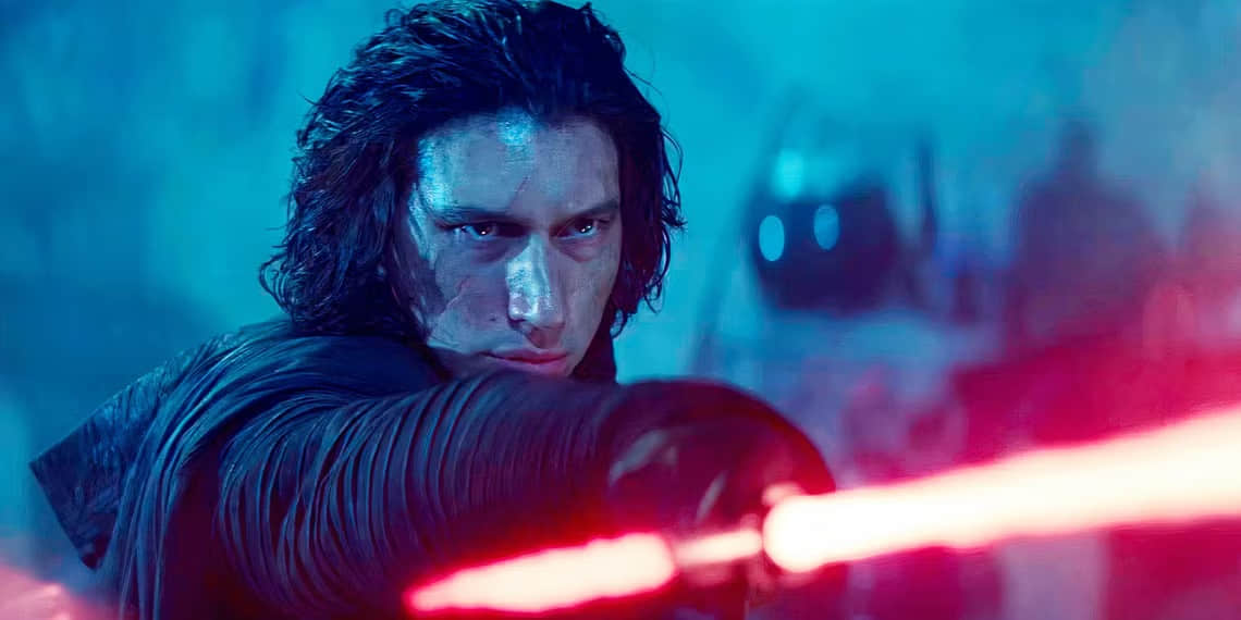 adam-driver-as-kylo-ren-in-star-wars-the-rise-of-skywalker