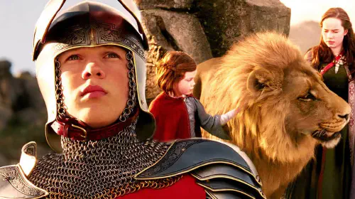 assets/peter-prepares-for-battle-while-aslan-is-comforted-by-susan-and-lucy-in-the-chronicles-of-narnia.jpeg