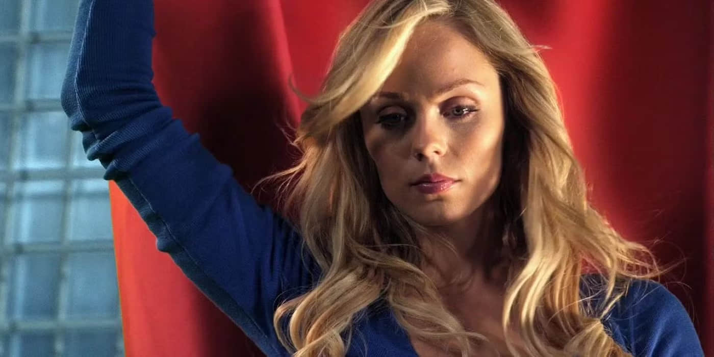 Smallville-Kara-Supergirl