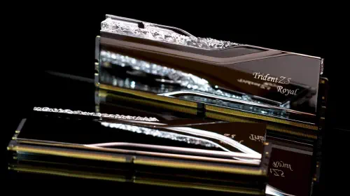 assets/02-gskill-ddr5-trident-z5-royal-silver-1456x847.jpg