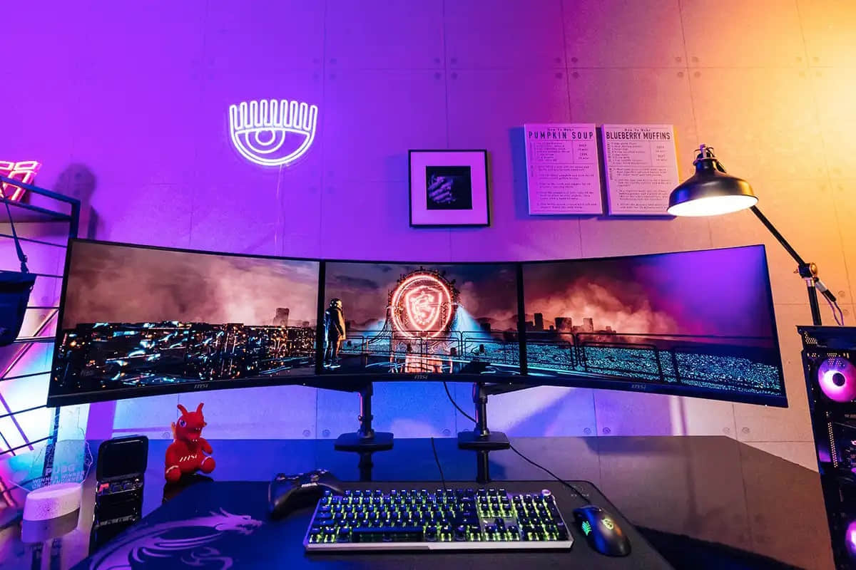 pcw11_Mulit-Monitor-Setup_RGBeci