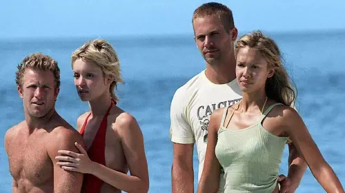 assets/paul-walker-and-jessica-alba-in-into-the-blue.jpeg