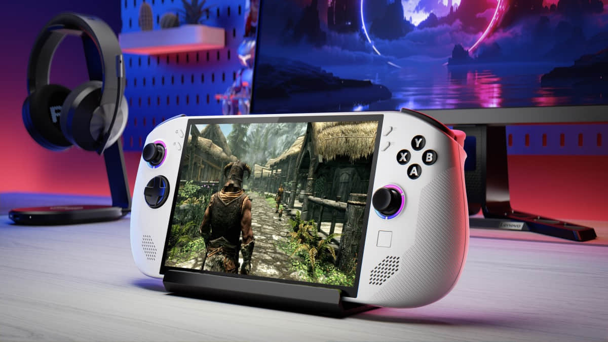 03_Legion_Go_S_glacier_white_GPU_Display