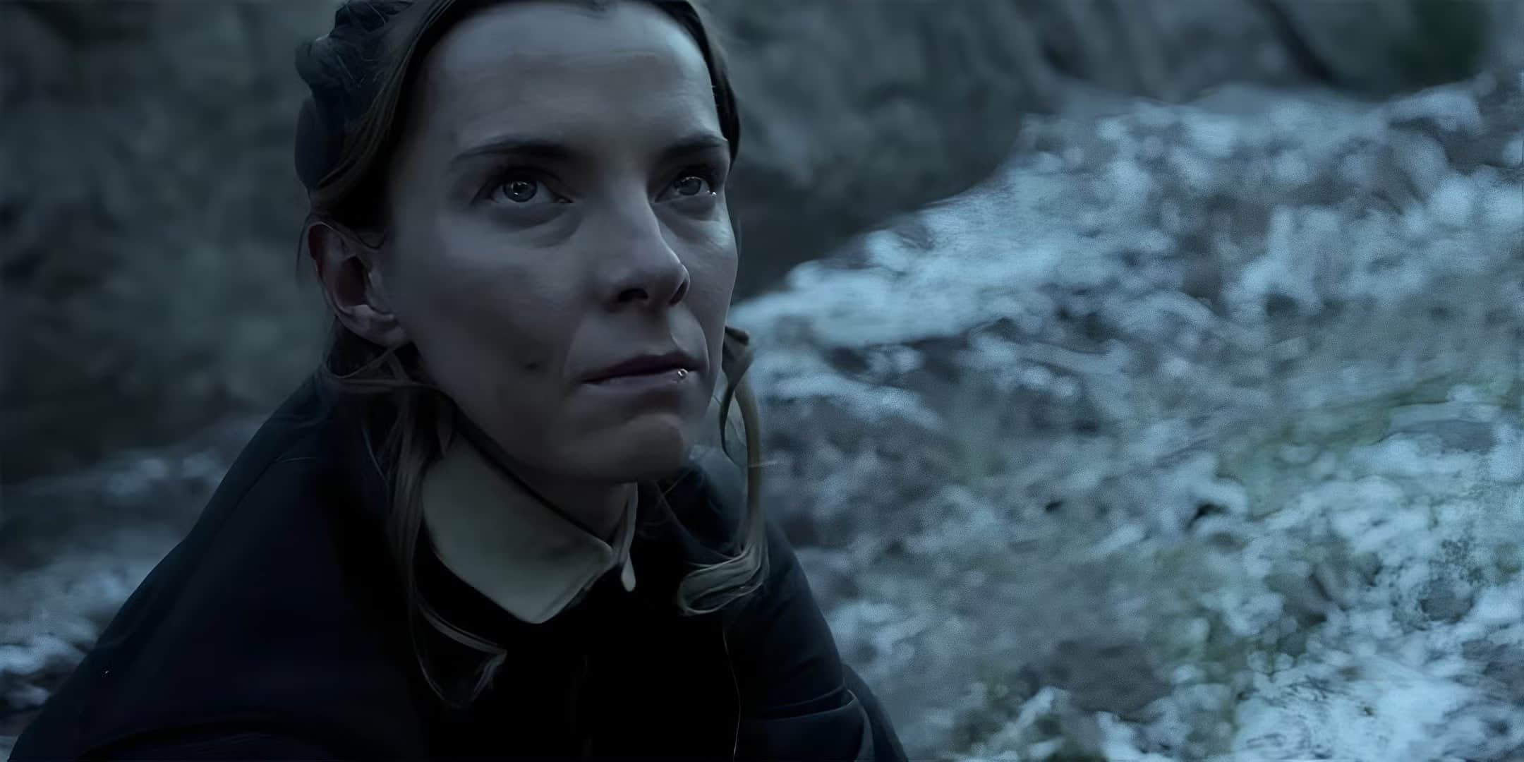 betty-gilpin-s-sara-looking-angry-at-someone-in-american-primeval