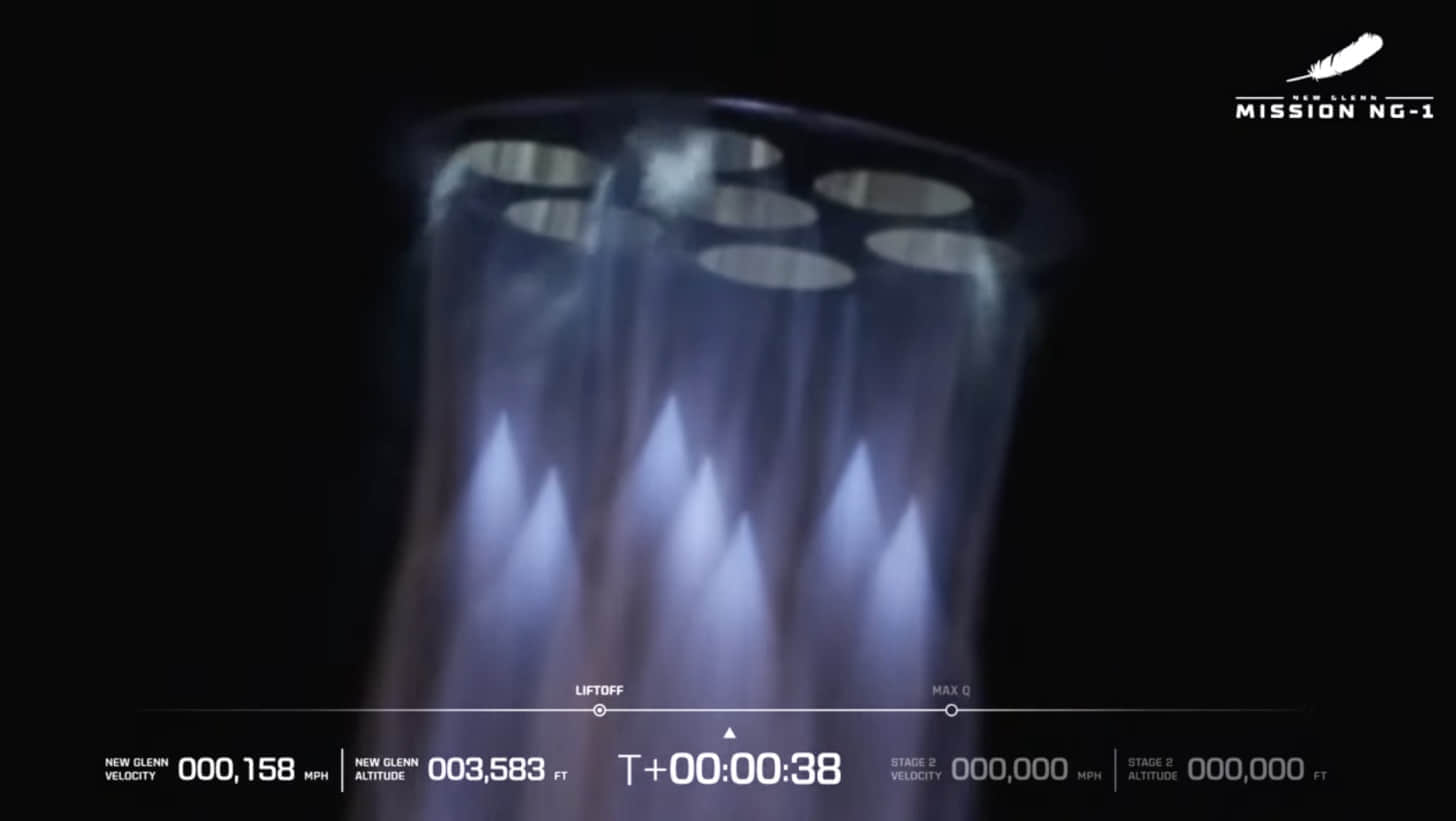 NEW-GLENN-LIFT-OFF-1-2-1456x821