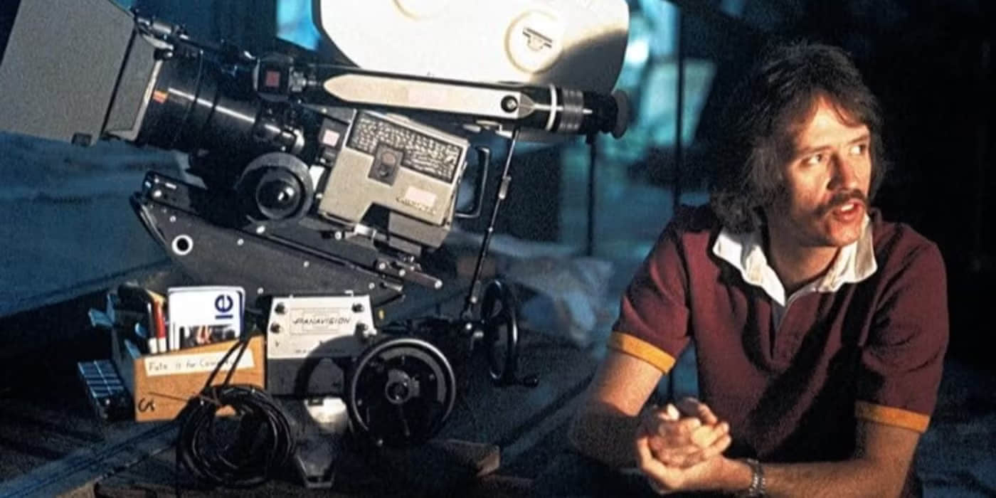 john-carpenter-on-set-of-escape-from-new-york