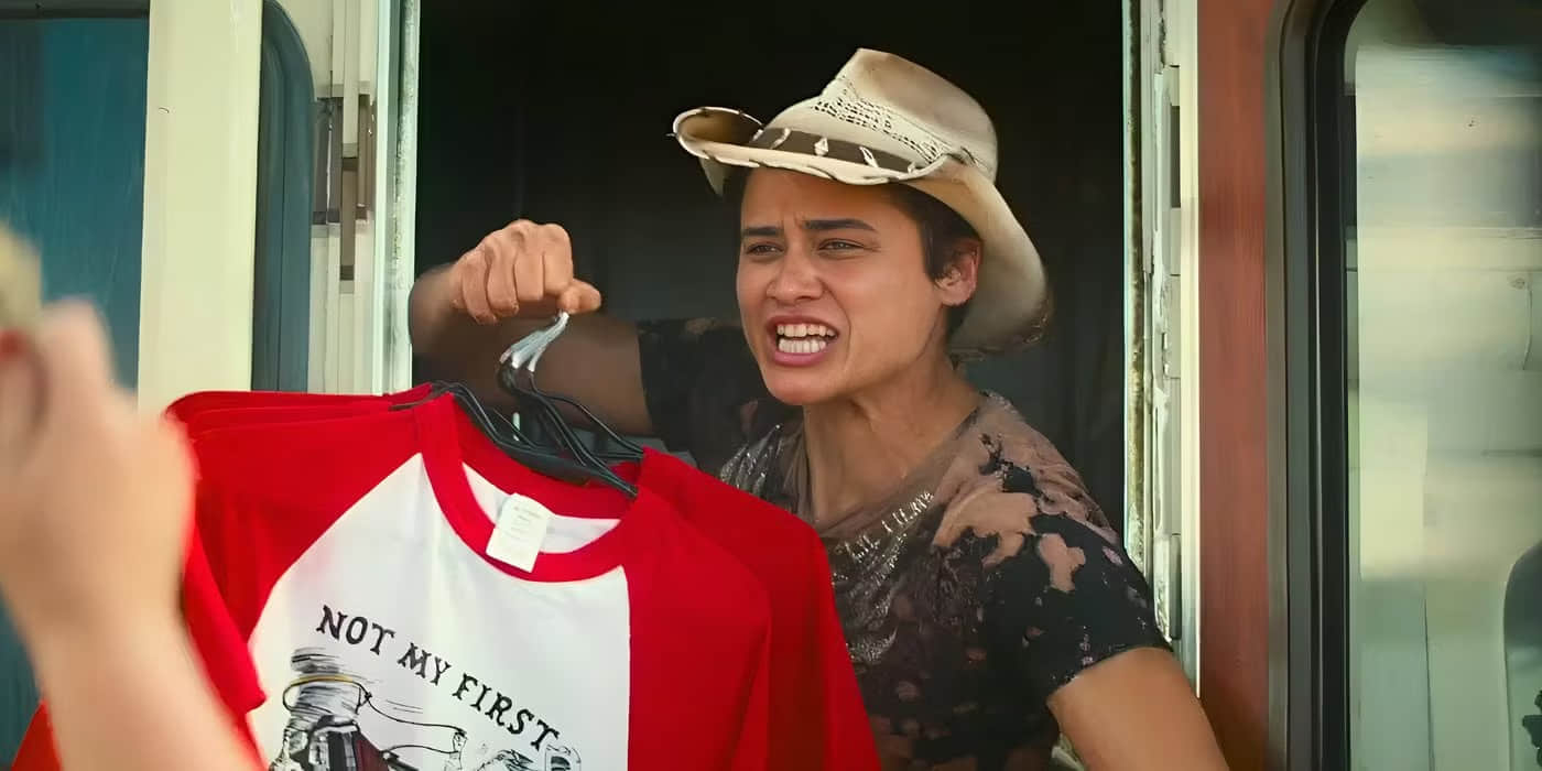 katy-o-brian-as-dani-shouting-about-tshirts-in-twisters