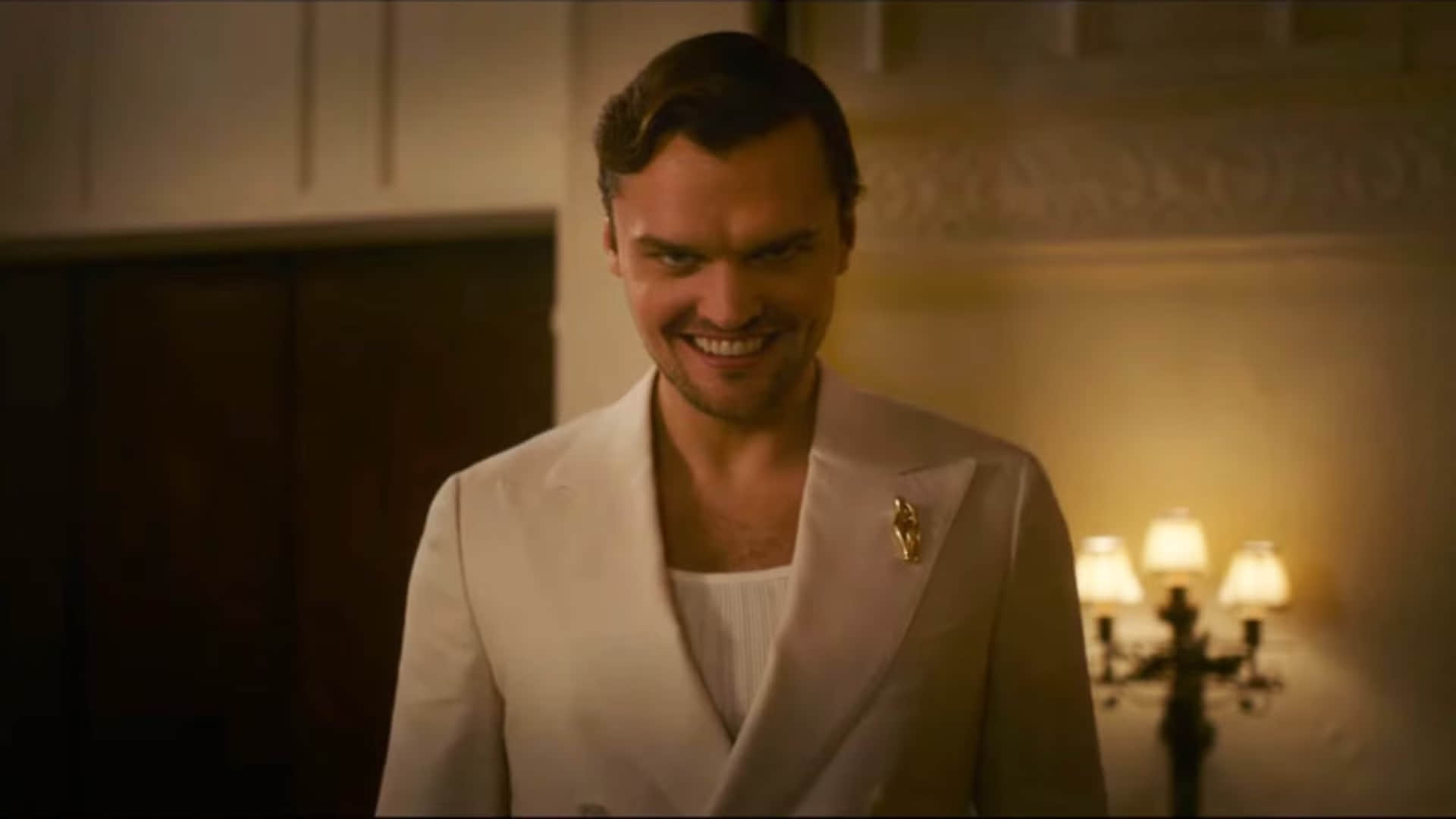 paul-smiles-in-smle-2