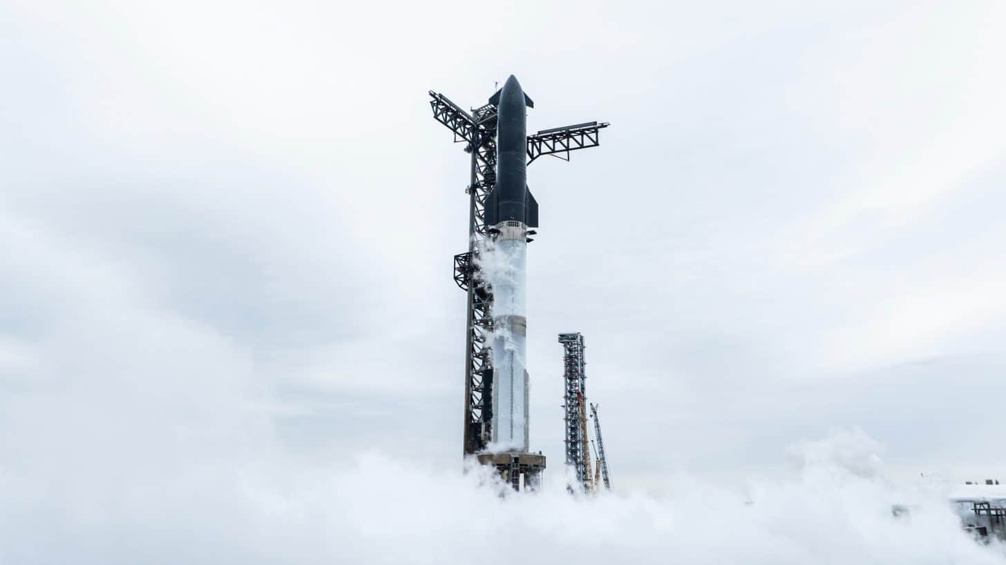 SPACEX-STARSHIP-FLIGHT-7-FULL-STACK-1-WET-DRESS-1456x819