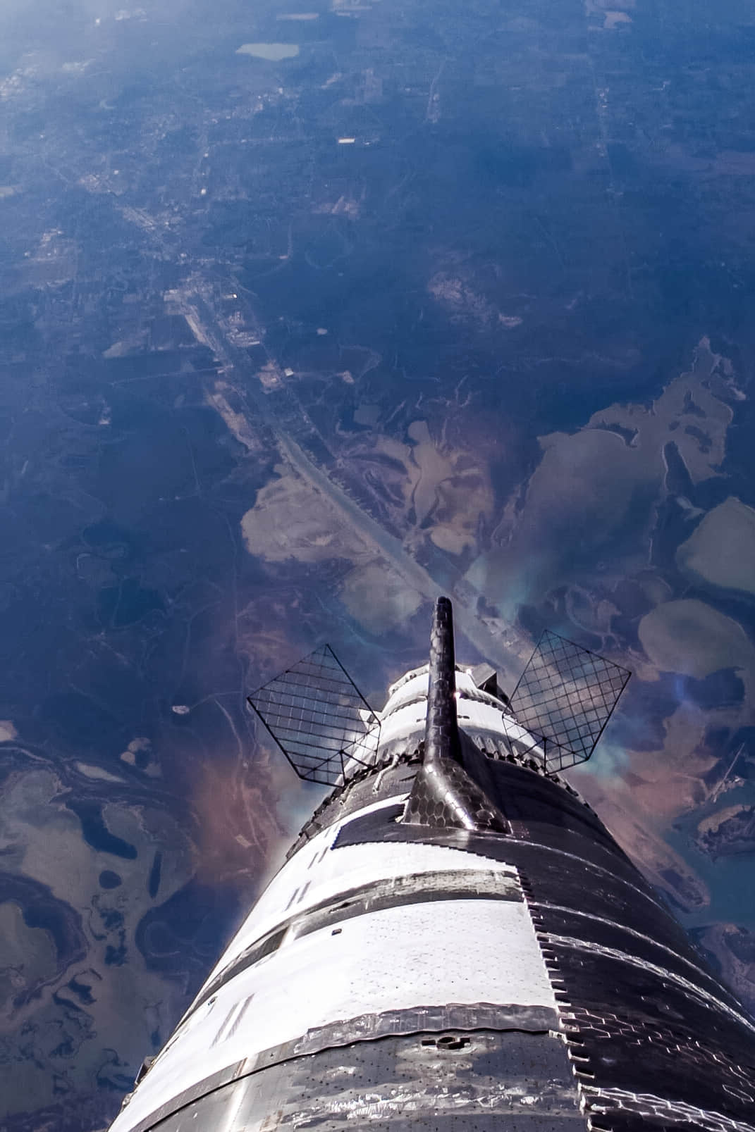 SPACEX-STARSHIP-SUPER-HEAVY-FLIGHT-6-1