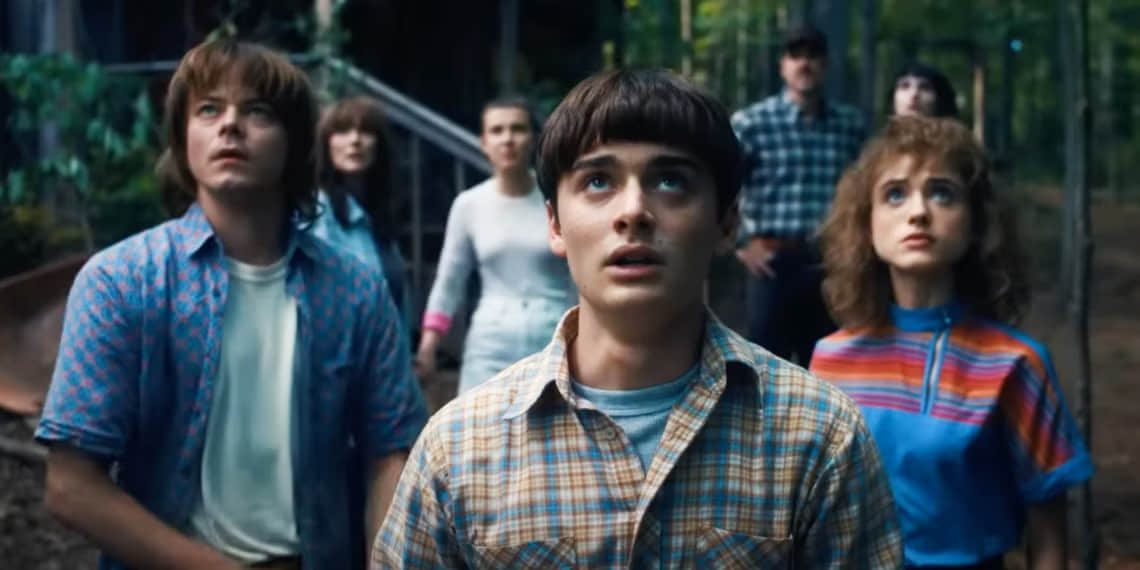 stranger-things-cast-in-final-scene