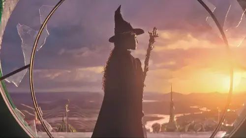 assets/elphaba-during-defying-gravity-in-wicked.jpeg