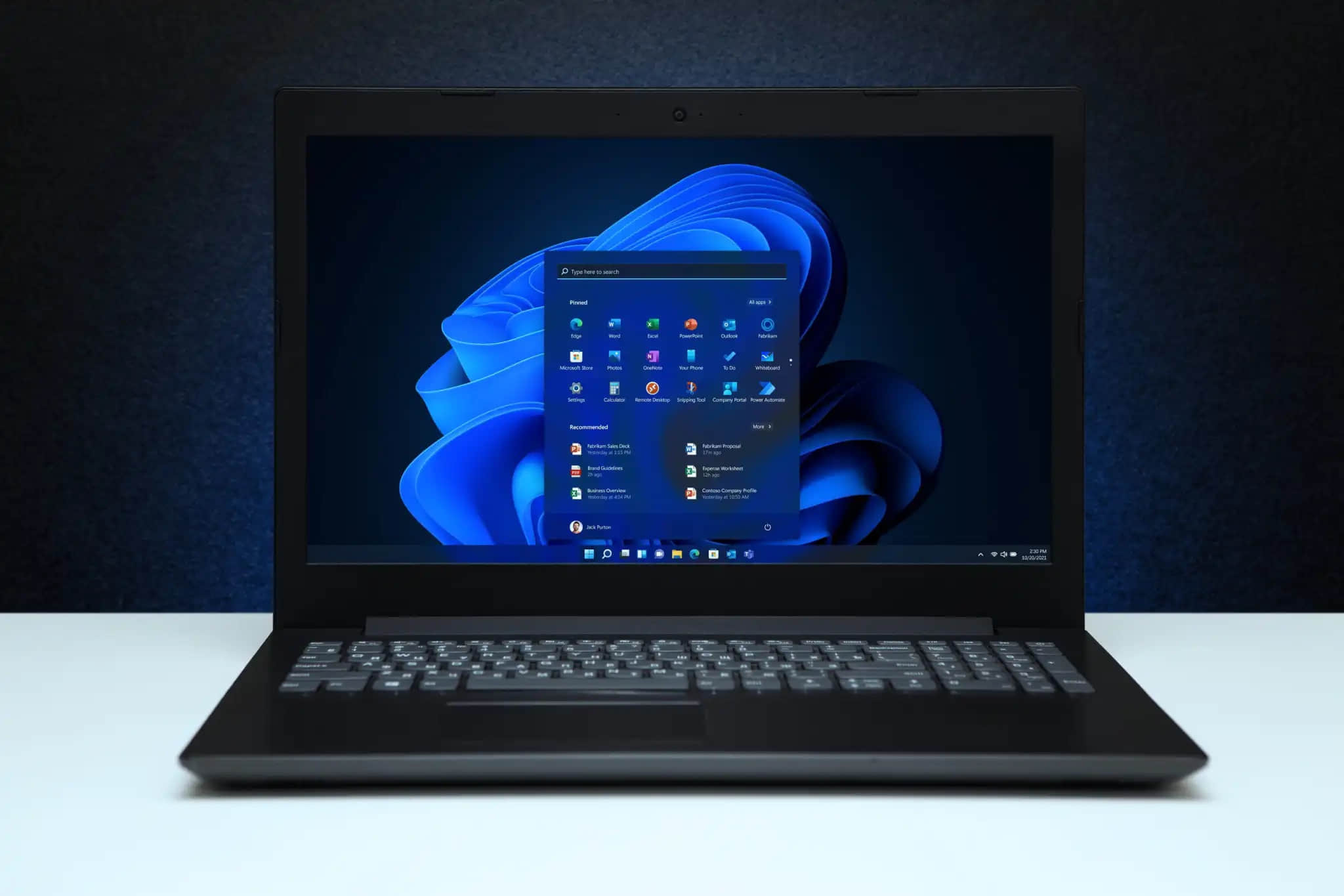 Windows-11-laptop-with-Start-menu-showing-front-hero-1