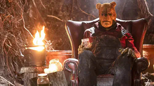 assets/winnie-the-pooh-blood-and-honey-2.jpeg