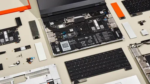 assets/Laptop-taken-apart-with-pieces-ordered-neatly.jpeg