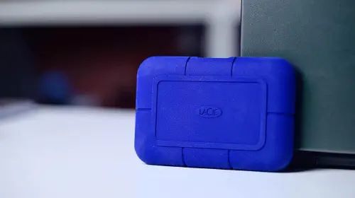 assets/62572-129803-LaCie-Rugged-SSD-Pro5-Against-MBP-xl.jpeg