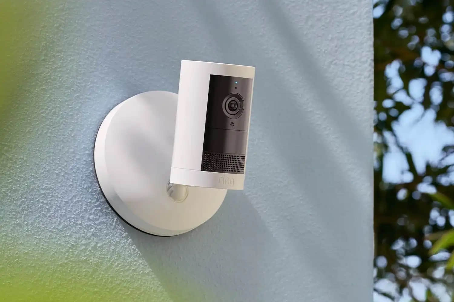 Ring-Outdoor-Cam-Plus