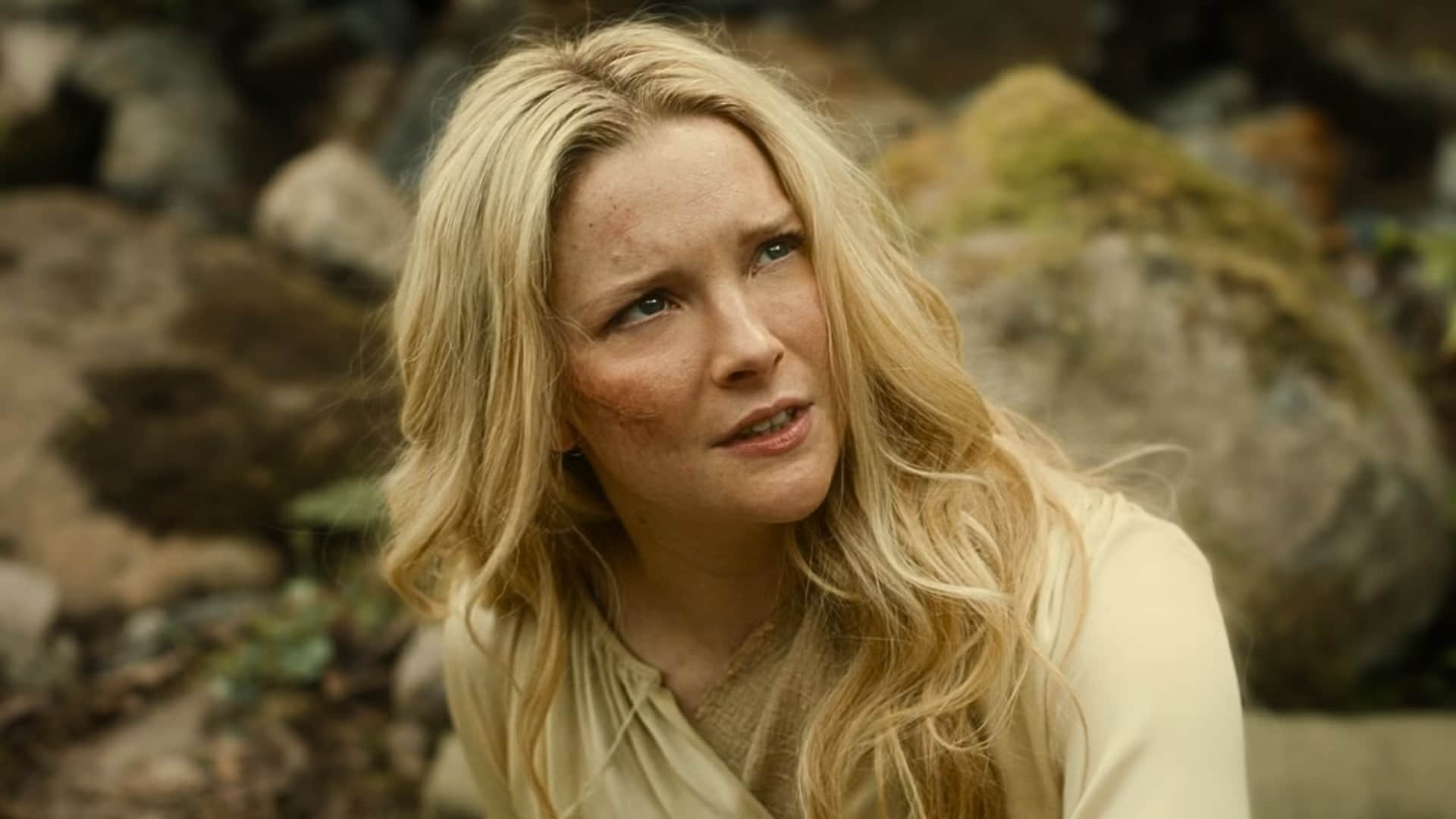 morfydd-clark-as-revived-galadriel-in-the-rings-of-power