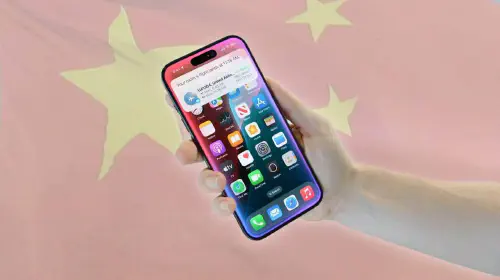 assets/62591-129824-62094-128638-iphoneaichina-xl-xl.jpeg