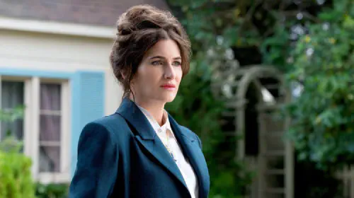 assets/kathryn-hahn-as-agatha-in-agatha-all-along-episode-2.jpeg