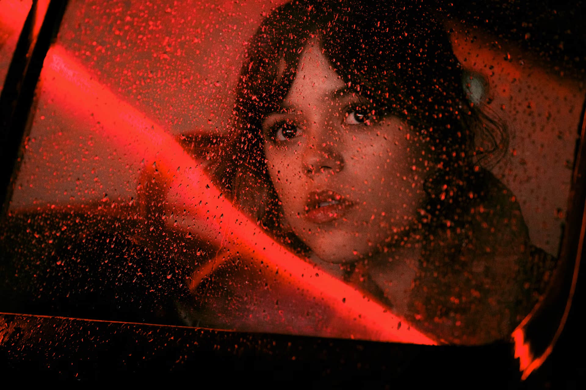 jenna-ortega-hurry-up-tomorrow-1