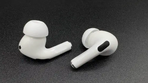 assets/AirPods-Pro-2-stems-xl-xl-(1)-xl-(1)-xl-xl.jpeg