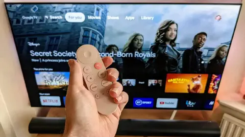 assets/Google-Chromecast-with-Google-TV-remote-in-hand-2.jpeg