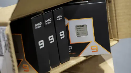 assets/AMD-Ryzen-9-9950X3D-9900X3D-CPUs-_1-_-Newegg-1456x971.jpeg