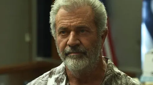 assets/mel-gibson-in-boneyard.jpeg