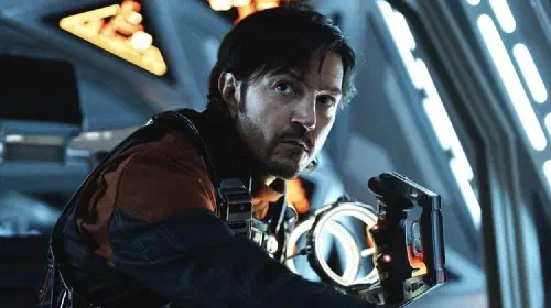 assets/diego-luna-as-cassian-andor-in-andor-1.jpeg