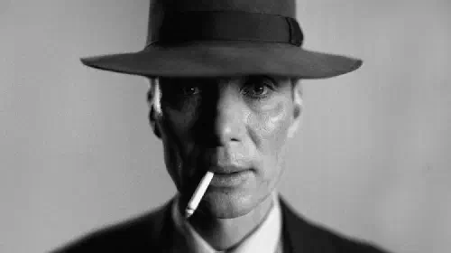 assets/cillian-murphy-in-oppenheimer.jpeg