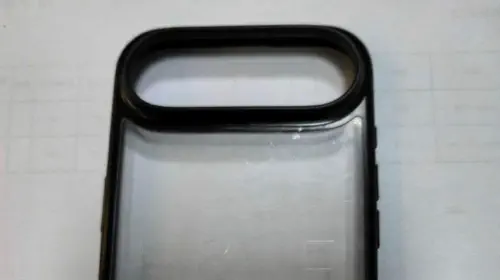 assets/63027-130840-000-lead-iPhone-17-Air-case-CU-xl.jpeg