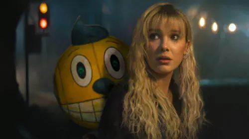 assets/millie-bobby-brown-and-mr-peanut-in-electric-state.jpeg