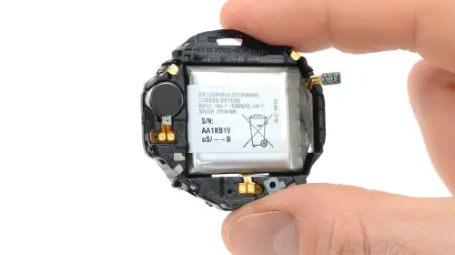 assets/Samsung-smartwatch-with-solid-state-battery.jpeg