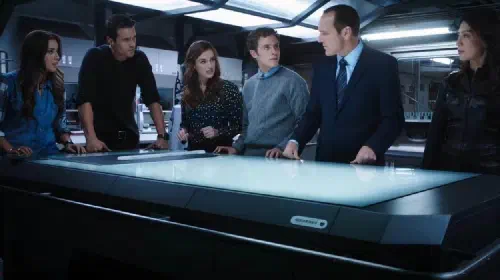 assets/coulson-briefs-the-field-team-about-lady-sif-in-agents-of-s-h-i-e-l-d.jpeg