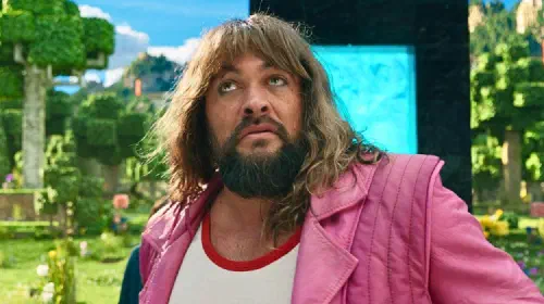assets/jason-momoa-in-a-minecraft-movie.jpeg