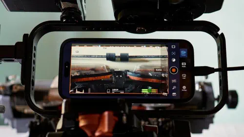 assets/Filmmakers-using-an-iPhone-16-Pro-Max-10.jpeg