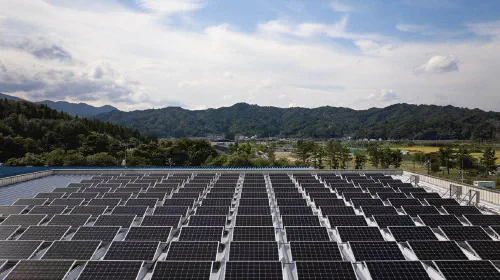 assets/63340-131625-solar-xl.jpeg