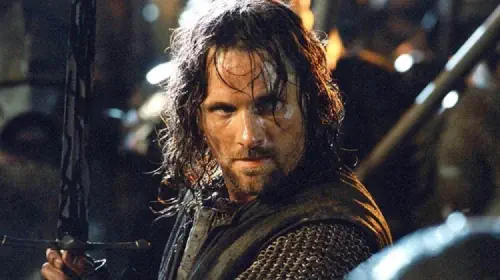 assets/aragorn-in-battle-in-lord-of-the-rings.jpeg