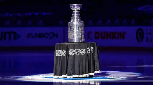assets/stanley-cup-100888870-orig.jpeg