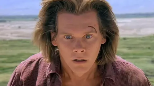 assets/kevin-bacon-in-tremors-1990-1.jpeg