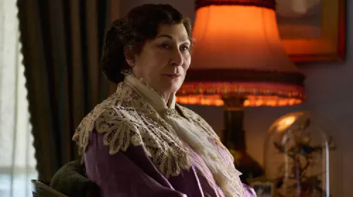 assets/16-anjelica-huston-lady-tressilian-courtesy-of-britbox.jpeg