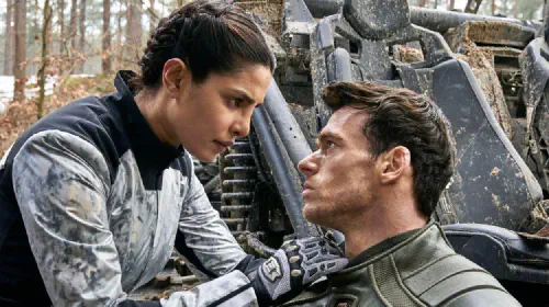 assets/richard-madden-and-priyanka-chopra-jonas-in-citadel.jpeg