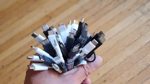 assets/USB_C_A_1-1.jpeg