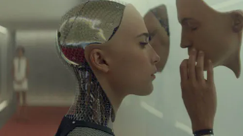 assets/alicia-vikander-in-ex-machina.jpeg