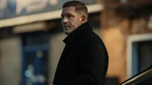 assets/tom-hardy-in-mobland.jpeg