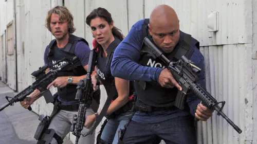 assets/deeks-kenzie-sam-work-a-case-in-ncis_-los-angeles-1.jpeg