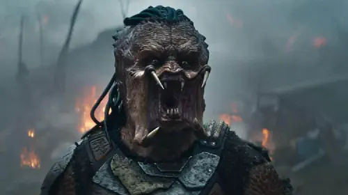 assets/young-predator-in-badlands.jpeg
