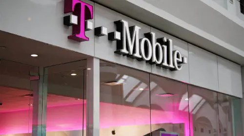 assets/T-Mobile-5-e1739993607459.jpeg