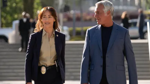 assets/bosch-ballard-maggie-q-titus-welliver.jpeg
